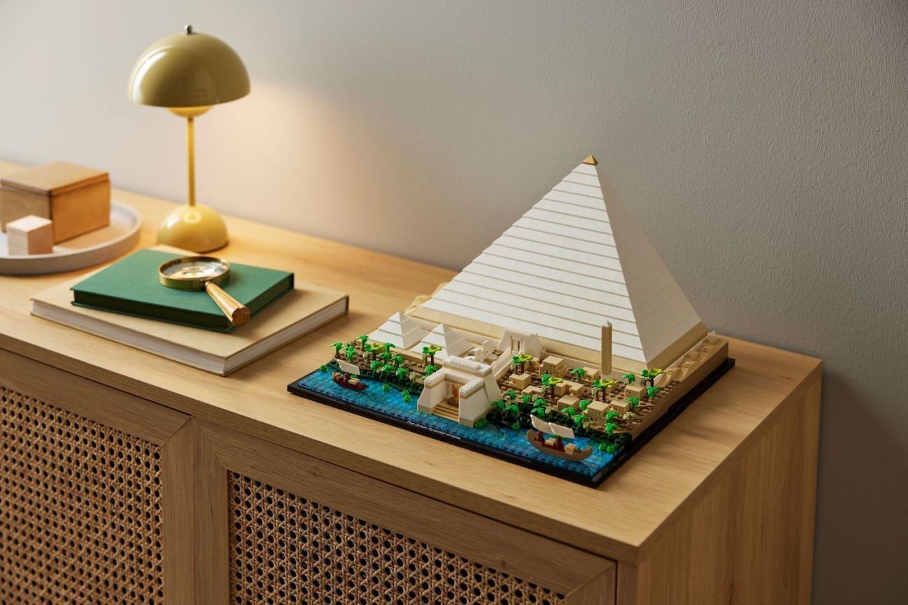 LEGO-Architecture-21058-Pyramide-13.jpg