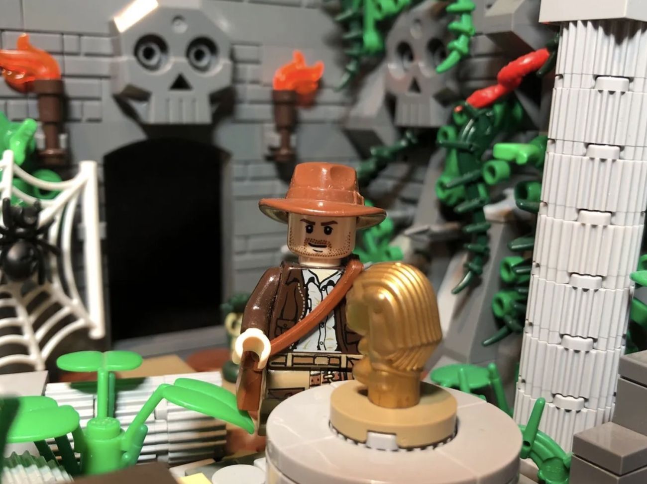 LEGO Ideas Indiana Jones Raiders of the lost Ark